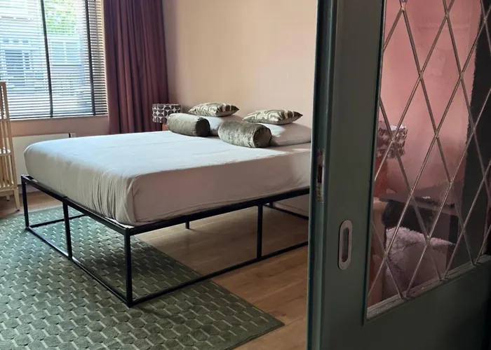 Little Jack Boutique 3* Валкенбург