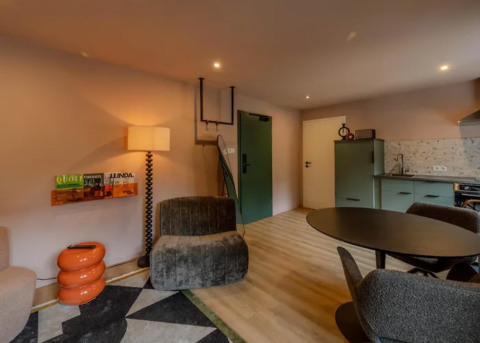 Little Jack Boutique Валкенбург