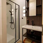 מלון דירות Little Jack Boutique