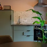 מלון דירות Little Jack Boutique