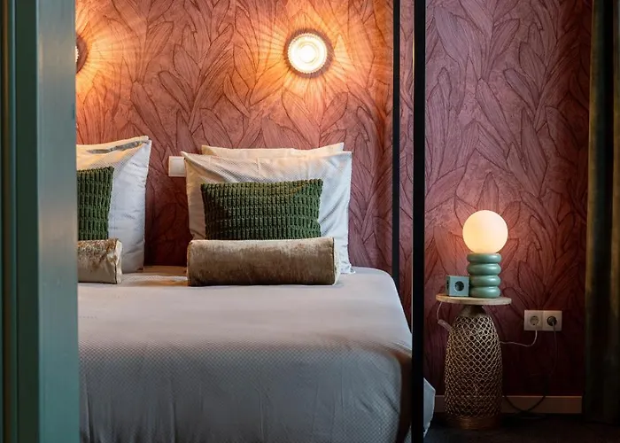 Little Jack Boutique 3*